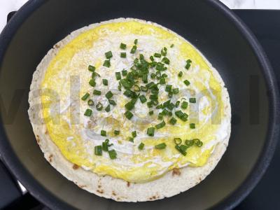 Greitas tortilijų pusryčių receptas per 10 minučių Žingsnis 7