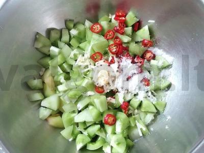 Aštrus užkandis iš žalių pomidorų ir čili pipirų Žingsnis 4