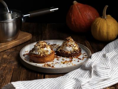 Moliūgų kremas-karamelė pagrindine nuotrauka