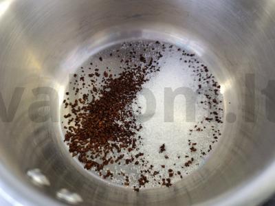 Cikorija su plakta grietinėle ir braškėmis Žingsnis 1