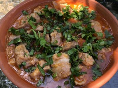 Kiaulienos kaklas su prieskonių padažu pagrindine nuotrauka