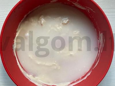 Indėnų sparneliai, kepti grietinės ir garstyčių padaže Žingsnis 3