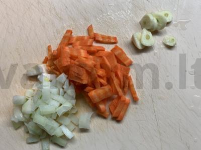 Plovas su ciberžole puode Žingsnis 2