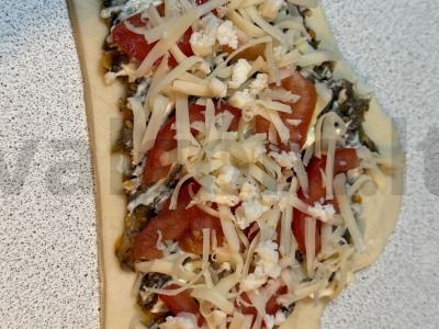 Skani grybų padažo ir mocarelos trikampiai Žingsnis 5