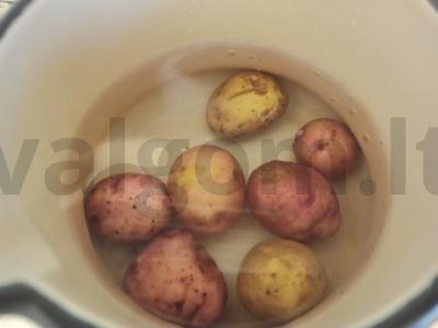 Jauni bulvės su žiediniu kopūstu Žingsnis 1