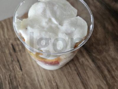 Desertas su nektarinu ir savojardi sausainiais Žingsnis 7