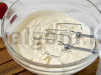 Brusketa su kepta braške ir rikota Žingsnis 3