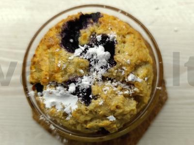 Avižų ir juodųjų serbentų apkepas pagrindine nuotrauka