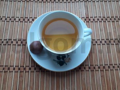 Žalioji arbata su čiobreliais, bergamotėmis, erškėtuogėmis ir slyvomis pagrindine nuotrauka