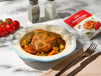 Vištienos ir bulvių troškinys pagrindine nuotrauka