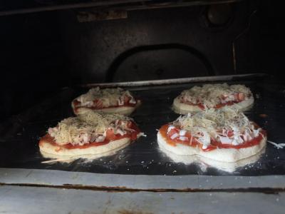 Mokyklinė pica su kumpiu Žingsnis 10