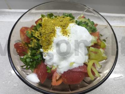 Daržovių salotas su grietine ir sezamu Žingsnis 5