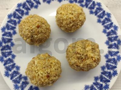 Biskvitinis pyragas „Bulvė“ pagrindine nuotrauka