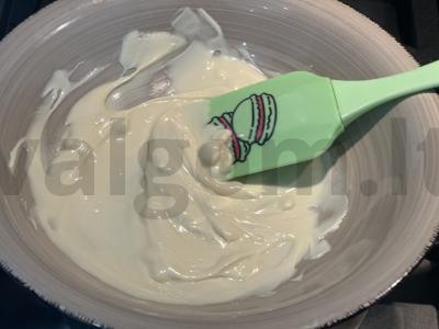 Šokoladu aptepti bananai Žingsnis 2