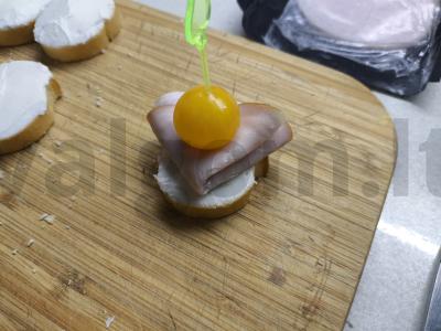 Kanarė su karbonaidu ir vyšniniais pomidorais Žingsnis 3