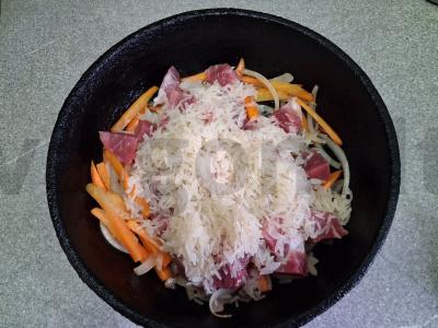 Plovas su kiauliena, basmati ryžiais ir granatu Žingsnis 4