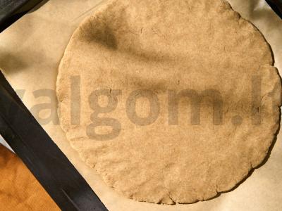 Ruginė galeta su obuoliu, kriauše ir vynuogėmis Žingsnis 4