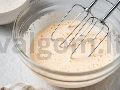 Sūrio tortas su ananasais Žingsnis 1