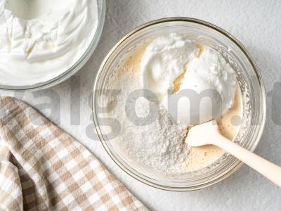 Sūrio tortas su ananasais Žingsnis 3