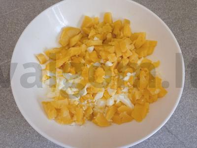 Okroška su kepta vištienos šlaunelėmis beržo sultyse Žingsnis 2