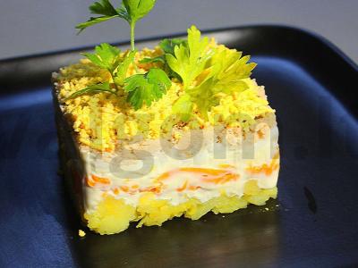 Salotas „Mimoza“ su menkės ikrais pagrindine nuotrauka