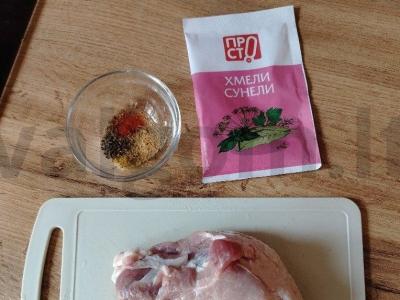 Keptas mėsa su malta imbieru Žingsnis 1