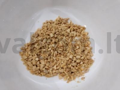 Žemės riešutų sausainiai su augaliniu aliejumi Žingsnis 1