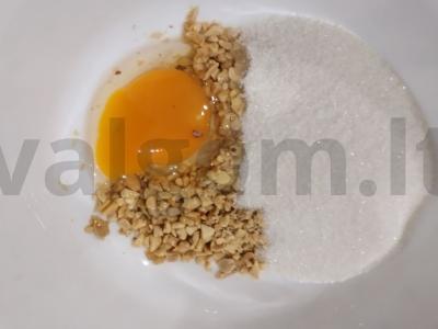 Žemės riešutų sausainiai su augaliniu aliejumi Žingsnis 2