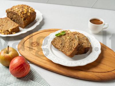 Obuolių duona pagrindine nuotrauka