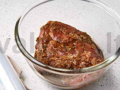 Kepta kiaulienos kaklas su mandarinų marinatų Žingsnis 4