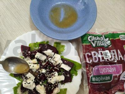 Burokėlių salotas su feta sūriu Žingsnis 3