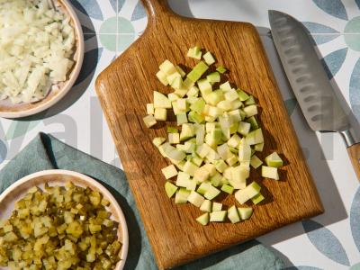 Salotos su vištiena ir kalmarais su tartaro padažu Žingsnis 4