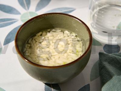 Salotos su vištiena ir kalmarais su tartaro padažu Žingsnis 5