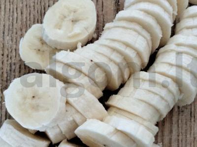 Švelnus avižinių sausainių tortas su varške ir bananais be kepimo Žingsnis 4