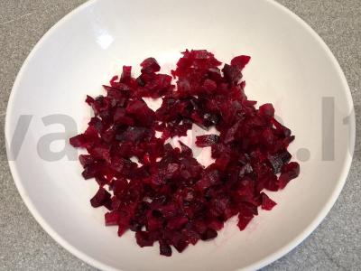 Vinegretas su žirneliais ir alyvuogių aliejumi Žingsnis 1