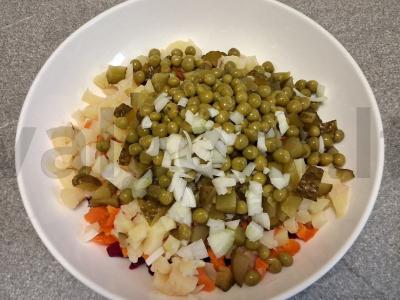 Vinegretas su žirneliais ir alyvuogių aliejumi Žingsnis 6