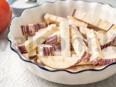Baklažanų ruošinys žiemai Žingsnis 1