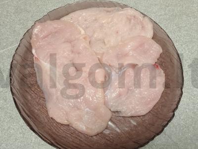 Kiaulienos filė kotletai su džiovintu česnaku Žingsnis 1