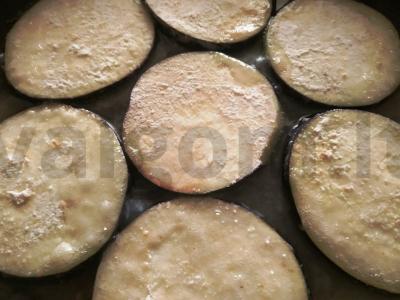 Baklažanų bokšteliai su česnaku Žingsnis 2