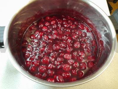 Kvapnus vyšnių džemas Žingsnis 6