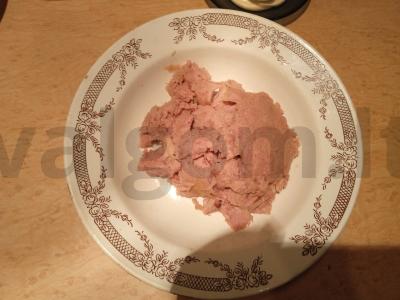 Tuno pyragas ant tortilijos Žingsnis 1