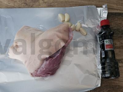 Kepta auksinė šoninė sojų padaže Žingsnis 1