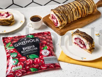 Saldus ritinys su vyšniomis pagrindine nuotrauka