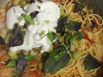 Makaronai su daržovėmis ir parmezanu Žingsnis 17