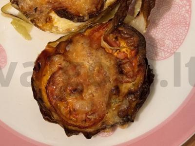 Kopūstų steikas su prieskoniais pagrindine nuotrauka