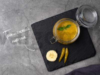 Aštrus bananų padažas pagrindine nuotrauka