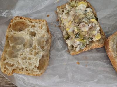 Tostai su tunu ir marinuotu agurku Žingsnis 6