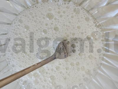 Bananų varškės keksiukai Žingsnis 2