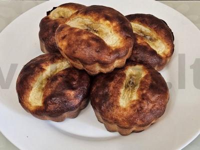 Bananų varškės keksiukai pagrindine nuotrauka