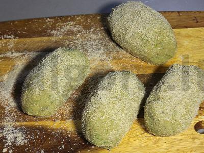 Brokolio kotletai su mocarela Žingsnis 13